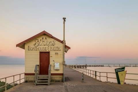 Photo: Sirens Boathouse and Kiosk